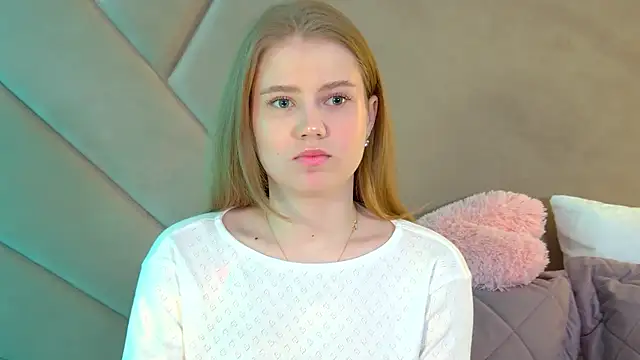 SelinSwarovski online show from 8, 3, 2026