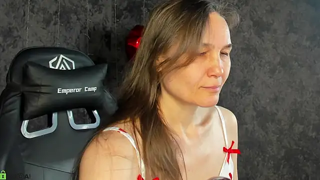 Lillian White online show from 1, 3, 2026