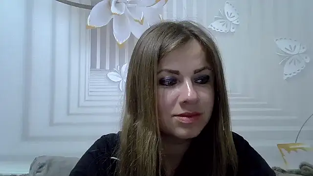 Snapshot of TinaFun4u chatting on 27, 5, 2026 TinaFun4u online show from 27, 5, 2026