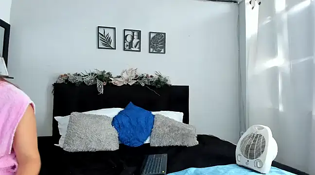 Antonelaplamer online show from 2, 12, 2024