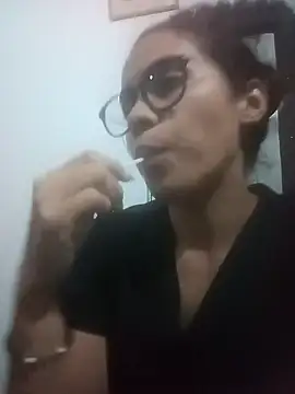 Snapshot of 02julieta chatting on 18, 12, 2024 02julieta online show from 18, 12, 2024