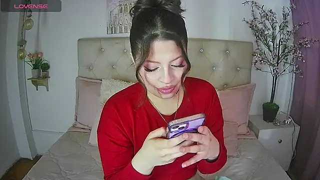 ShyVibes  online show from 14, 12, 2025