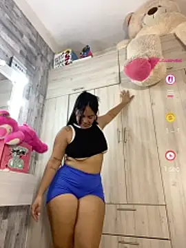 Violetrousse online show from 15, 5, 2026