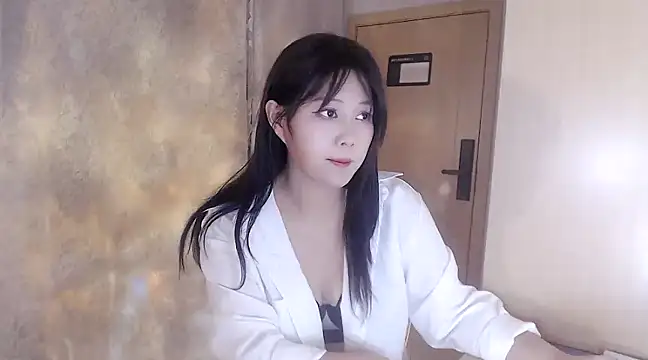 Snapshot of puppy-mango chatting on 12, 12, 2024 puppy-mango online show from 12, 12, 2024