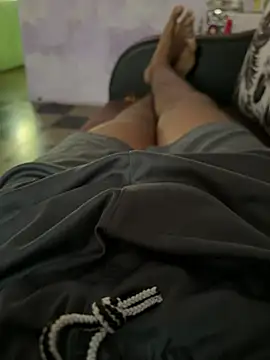 Snapshot of Desiboy___21 chatting on 14, 2, 2025 Desiboy   21 online show from 14, 2, 2025