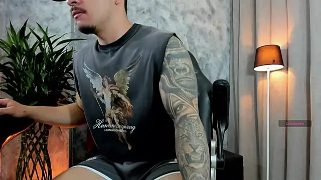 boyc022  online show from 15, 4, 2026