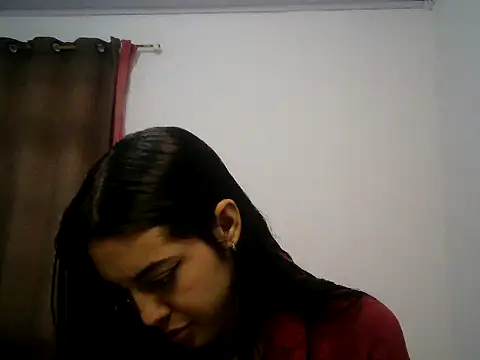 Snapshot of isabella048 chatting on 8, 9, 2025 isabella048 online show from 8, 9, 2025