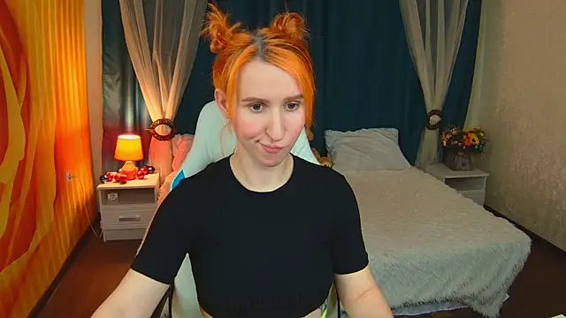 Snapshot of AliceBYKiss chatting on 28, 1, 2025 AliceBYKiss online show from 28, 1, 2025