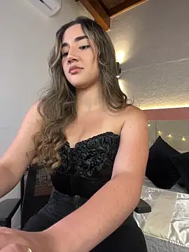 AniiRose online show from 5, 11, 2025