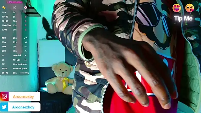 Snapshot of Aroonpapisex chatting on 2, 2, 2026 Aroonpapisex online show from 2, 2, 2026