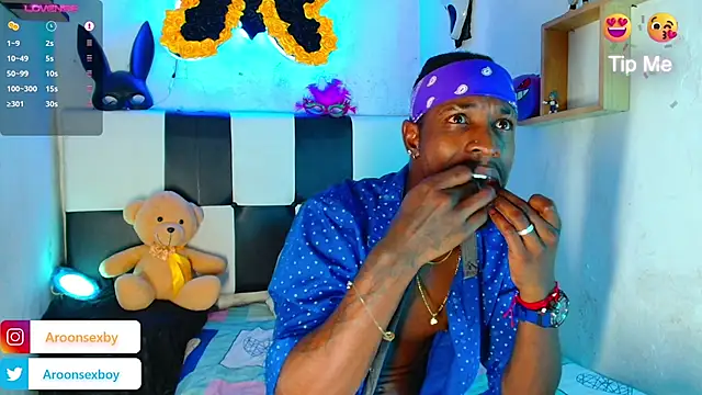 Snapshot of Aroonpapisex chatting on 3, 2, 2026 Aroonpapisex online show from 3, 2, 2026