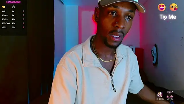 Snapshot of Aroonpapisex chatting on 22, 2, 2026 Aroonpapisex online show from 22, 2, 2026