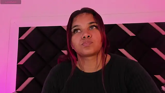 Carolina Evanss online show from 4, 3, 2025