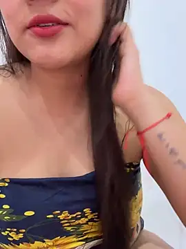 Snapshot of kiyomi-amour chatting on 8, 1, 2025 kiyomi-amour online show from 8, 1, 2025