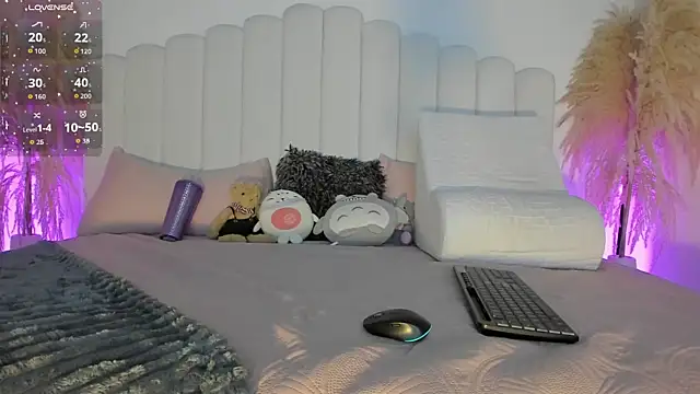 Snapshot of cherie___ chatting on 6, 11, 2025 cherie online show from 6, 11, 2025