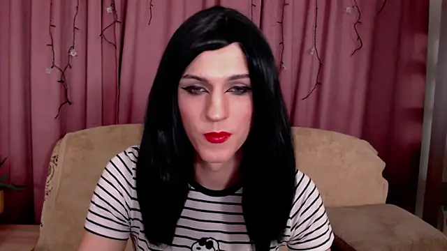  CRYSTAL tgirl online show from 5, 2, 2025