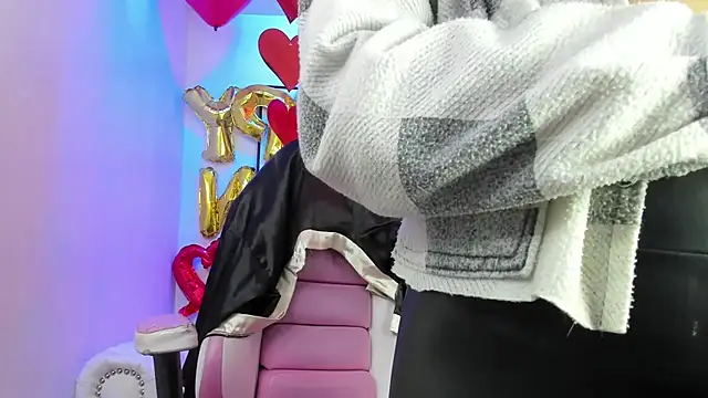 Theia moon online show from 14, 2, 2025