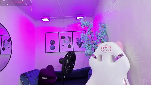 Theia moon online show from 23, 2, 2026