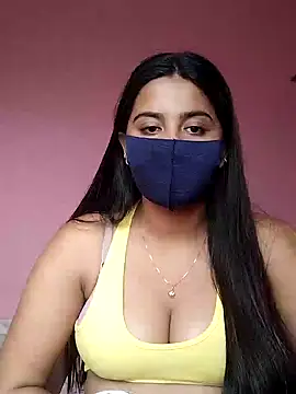 lovely-tanu online show from 4, 1, 2025