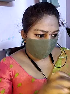 RomeoJuliet345 online show from 18, 4, 2026