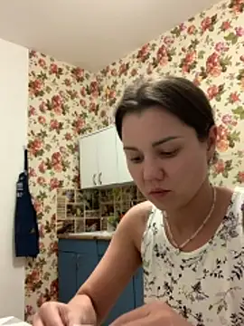 Snapshot of MiraMiss chatting on 25, 5, 2026 MiraMiss online show from 25, 5, 2026