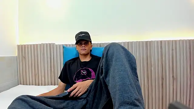 Snapshot of Billy_zander chatting on 9, 12, 2024 Billy zander online show from 9, 12, 2024