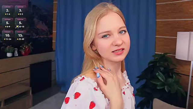 OdelinaFicken online show from 4, 2, 2025