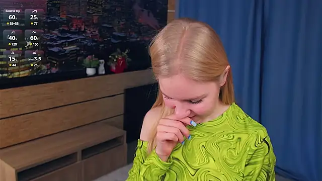 OdelinaFicken online show from 7, 2, 2025