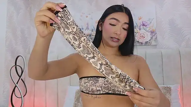 MeganCruzGB online show from 17, 4, 2026