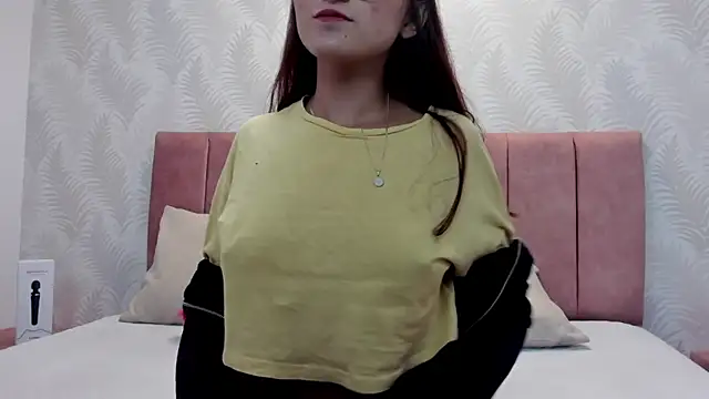 Snapshot of AddisonMars chatting on 5, 1, 2025 AddisonMars online show from 5, 1, 2025