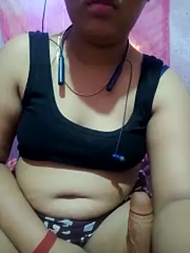 Snapshot of Super-Couple chatting on 19, 11, 2025 Super-Couple online show from 19, 11, 2025