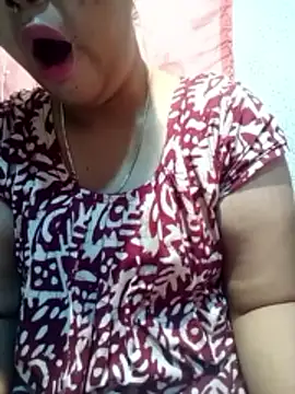 Snapshot of Super-Couple chatting on 17, 12, 2025 Super-Couple online show from 17, 12, 2025