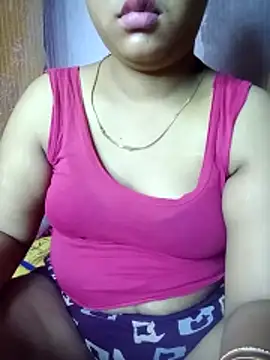 Snapshot of Super-Couple chatting on 17, 4, 2026 Super-Couple online show from 17, 4, 2026