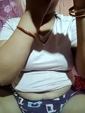 Snapshot of Super-Couple chatting on 19, 4, 2026 Super-Couple online show from 19, 4, 2026