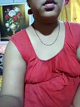 Snapshot of Super-Couple chatting on 5, 5, 2026 Super-Couple online show from 5, 5, 2026