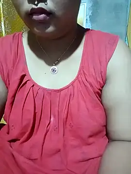 Snapshot of Super-Couple chatting on 8, 5, 2026 Super-Couple online show from 8, 5, 2026