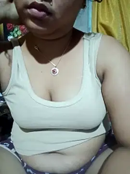 Snapshot of Super-Couple chatting on 9, 5, 2026 Super-Couple online show from 9, 5, 2026