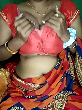 Snapshot of NOTY-LOVE-05 chatting on 22, 12, 2025 NOTY-LOVE-05 online show from 22, 12, 2025