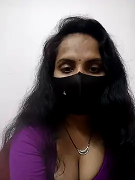 Snapshot of Choclet_bhabhi chatting on 1, 1, 2025 Choclet bhabhi online show from 1, 1, 2025