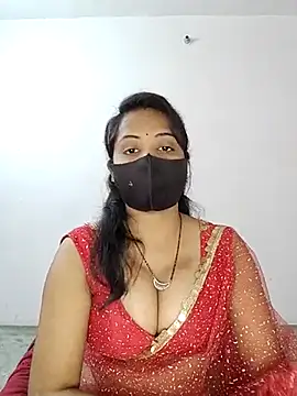 Snapshot of Choclet_bhabhi chatting on 3, 3, 2025 Choclet bhabhi online show from 3, 3, 2025