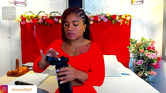 Snapshot of SilvannaFit chatting on 16, 3, 2026 SilvannaFit online show from 16, 3, 2026