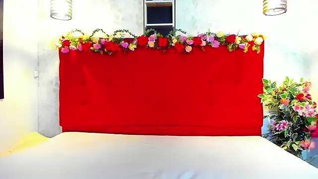 Snapshot of SilvannaFit chatting on 25, 3, 2026 SilvannaFit online show from 25, 3, 2026