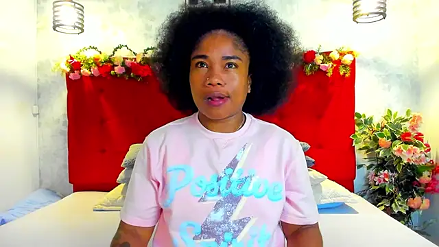 Snapshot of SilvannaFit chatting on 11, 4, 2026 SilvannaFit online show from 11, 4, 2026