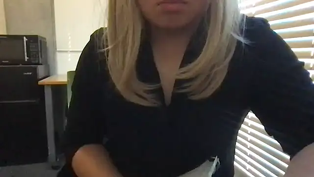 Jessica-Aine online show from 4, 12, 2024