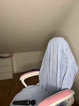 LeMagique- online show from 12, 2, 2025