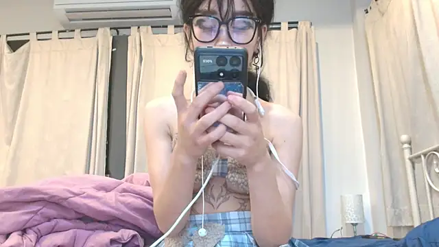 seo yeon  online show from 18, 1, 2025