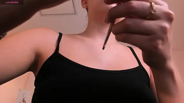 KaiaFerreira online show from 19, 11, 2025