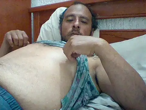 Snapshot of deditos chatting on 1, 12, 2024 deditos online show from 1, 12, 2024