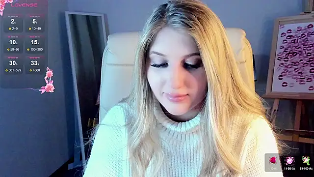 Evacadooo online show from 11, 3, 2025