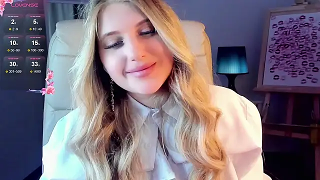 Evacadooo online show from 19, 3, 2025